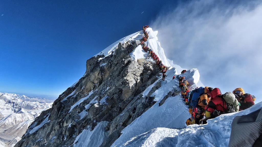 'Vùng chết chóc' trên đỉnh Everest- Ảnh 2.